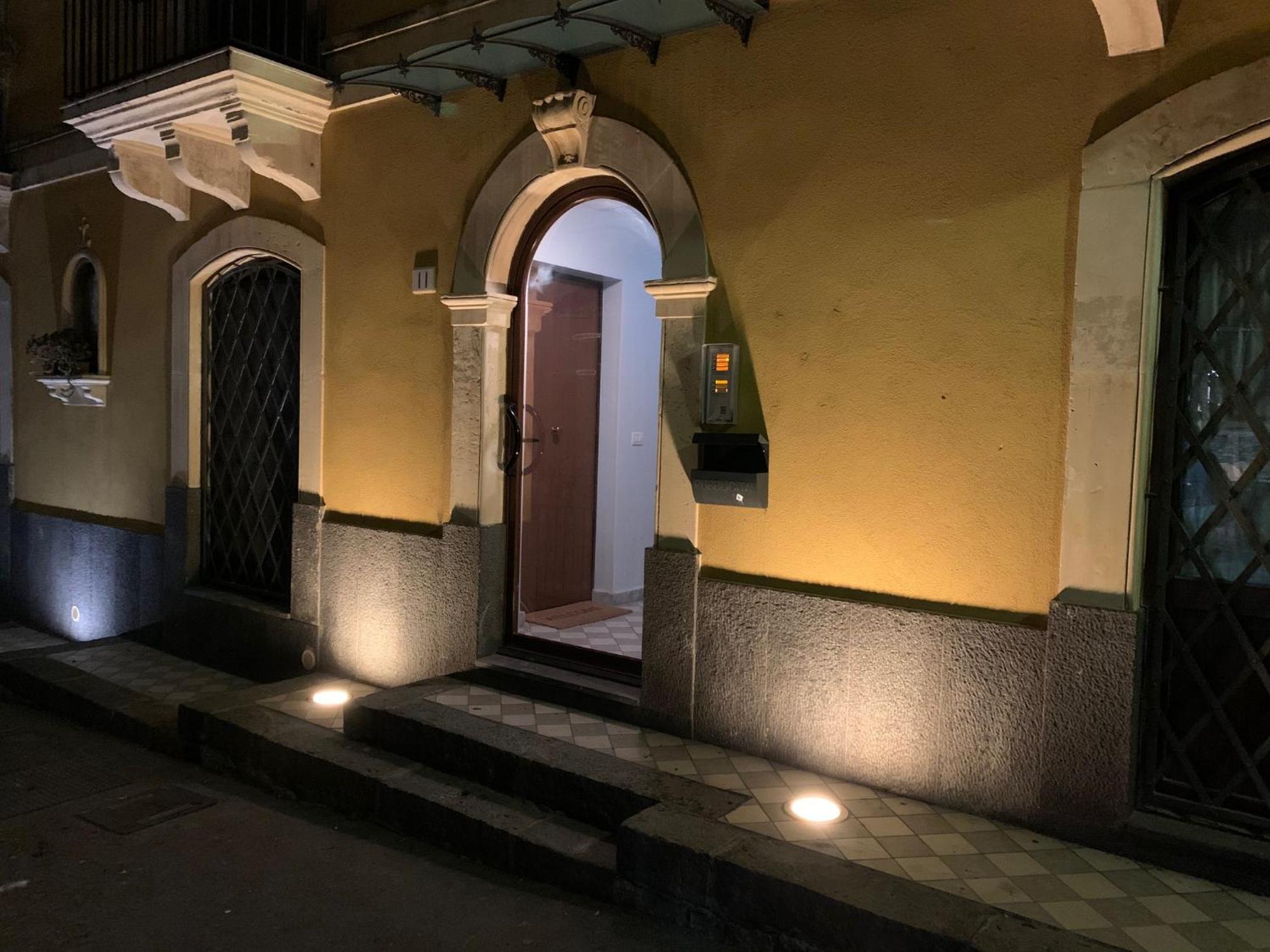Guest House "Le Sciare" - Centro Storico 카타니아 외부 사진